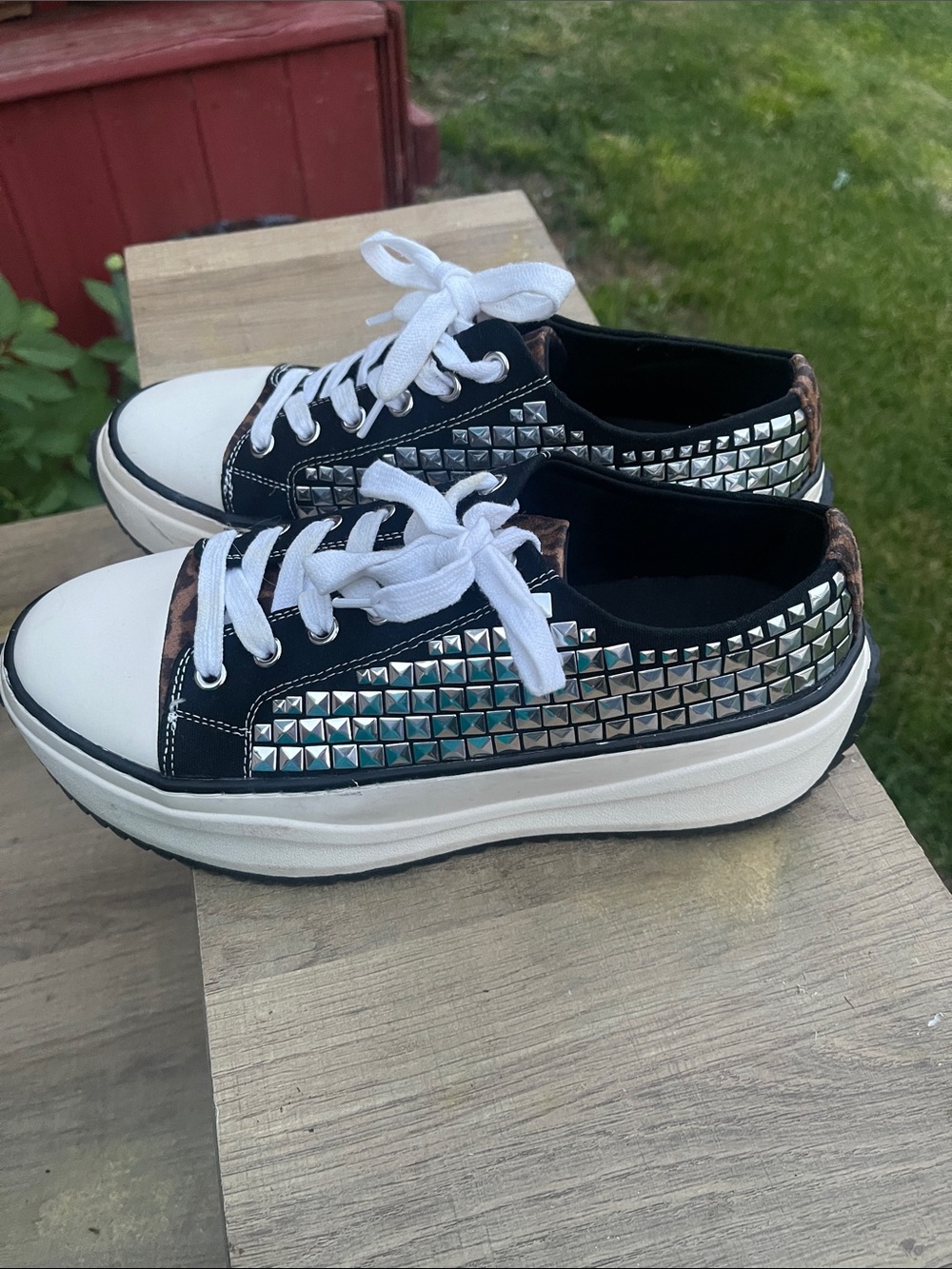 Womens Black and White Lace-Up Fashion Sneakers side 9
